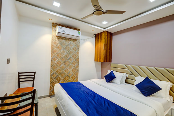 AC Delux Room